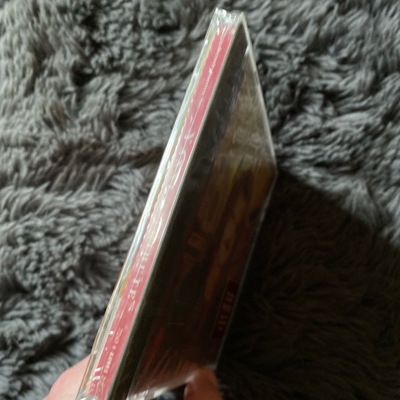 BRAND NEW SEALED YANNI TRIBUTE CD - Picture 3 of 3